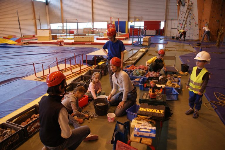DEMONTAGE DES PRISES DU MUR (photo 2)