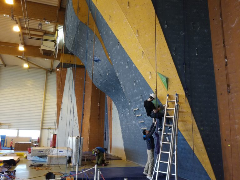 Préparation du mur pour la compétition (photo 1)